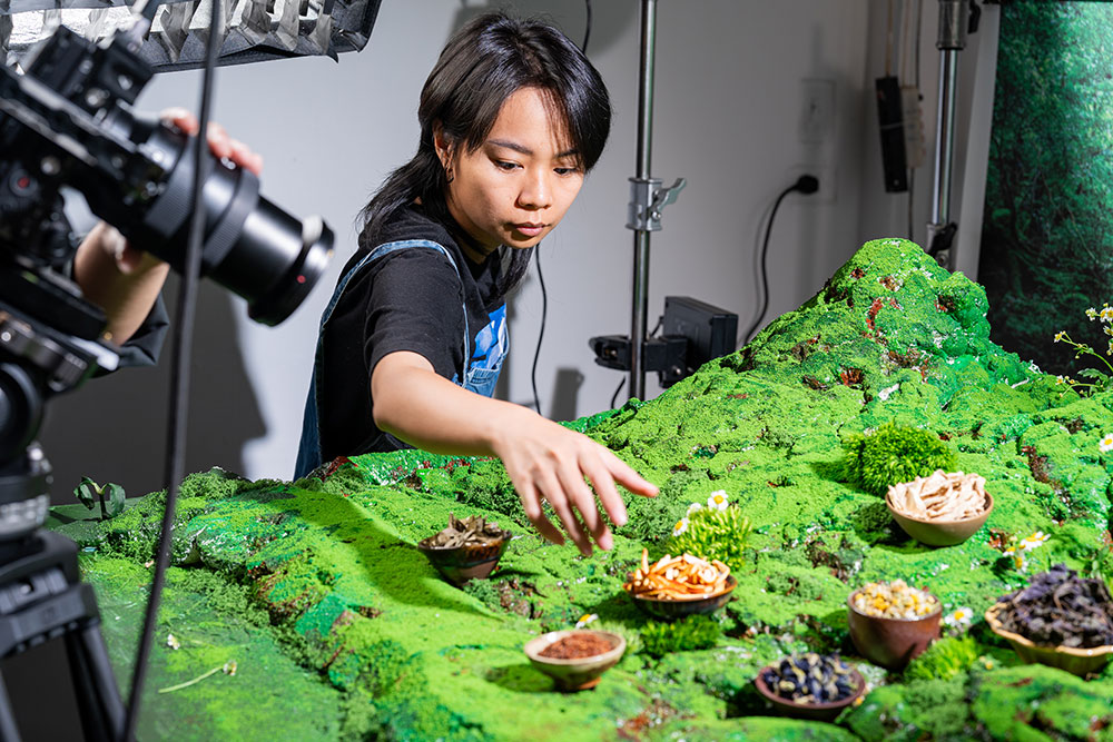 hau-truong-quay-phim-san-pham-tra-can-dang-studio (2)